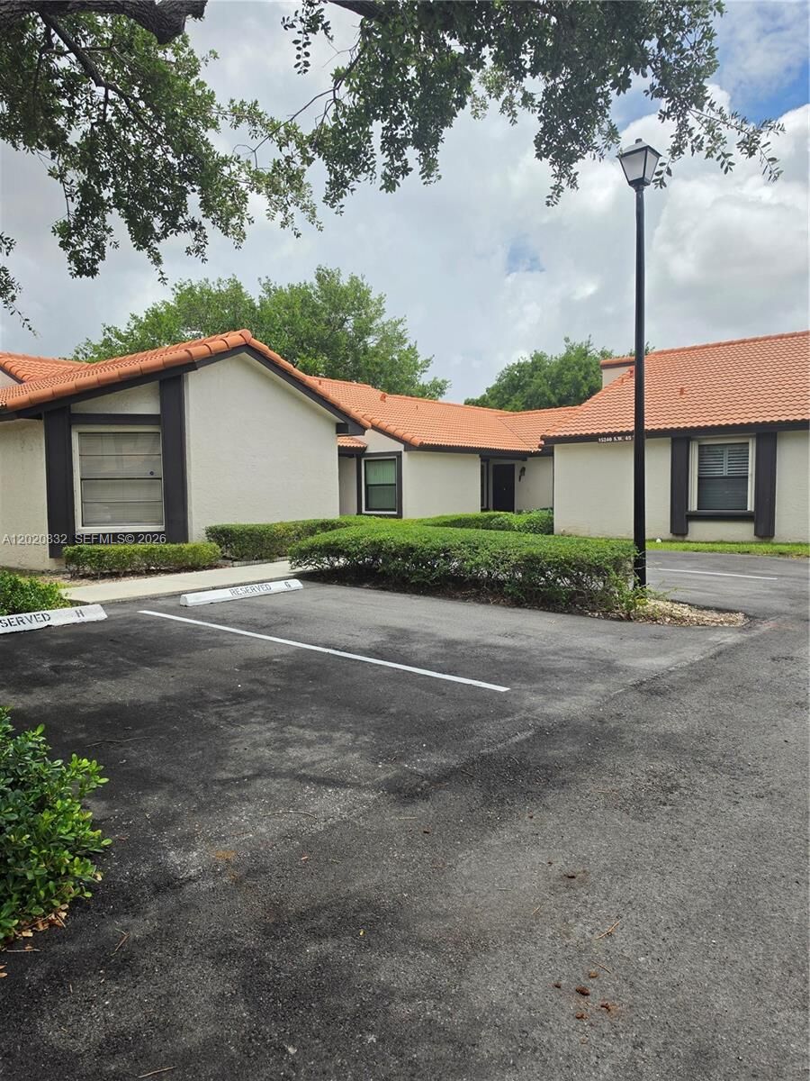 Property Photo:  15240 SW 45th Ter 54F  FL 33185 
