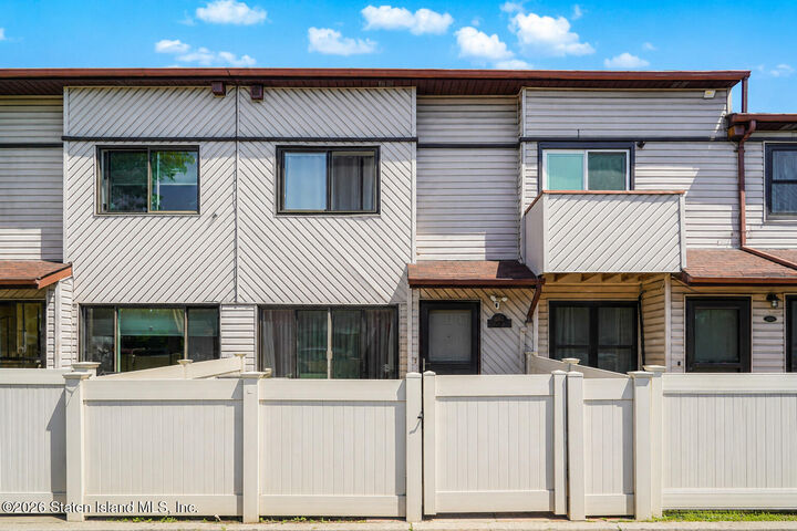 Property Photo: 492 Lisk Avenue A NY 10303