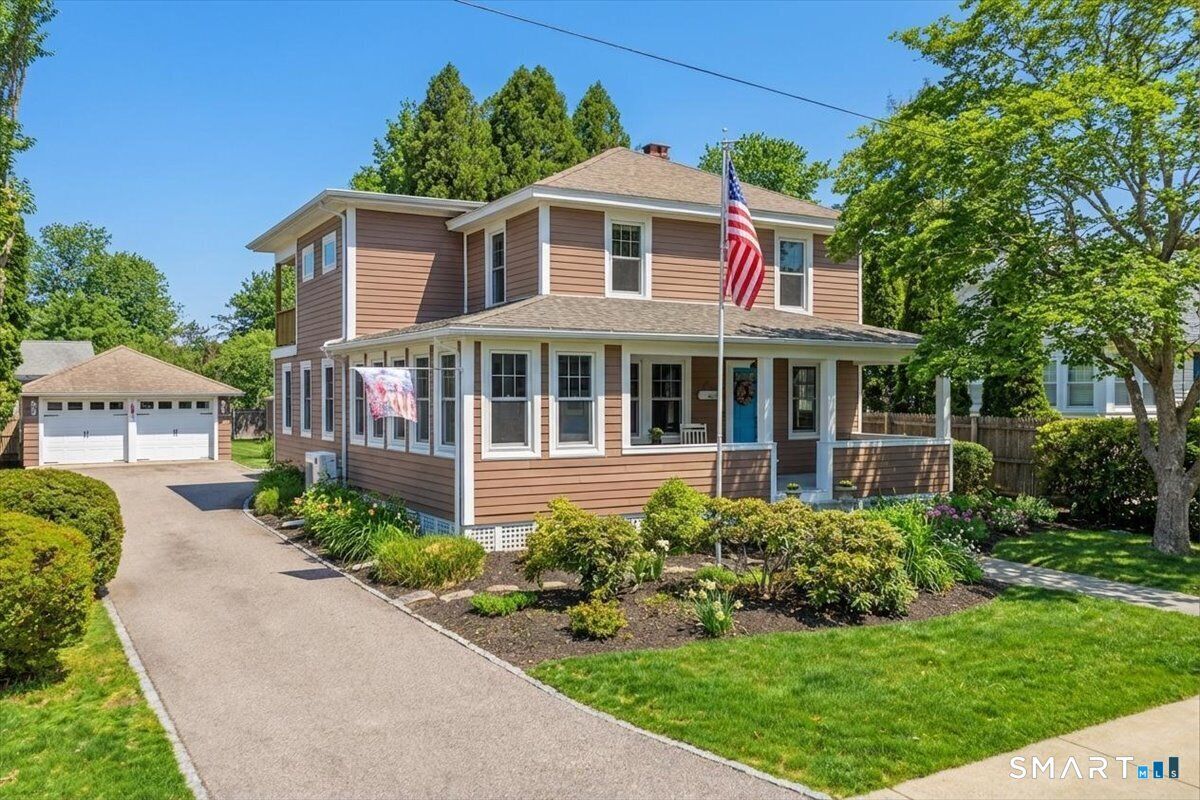 Property Photo:  51 Ocean View Avenue  CT 06355 
