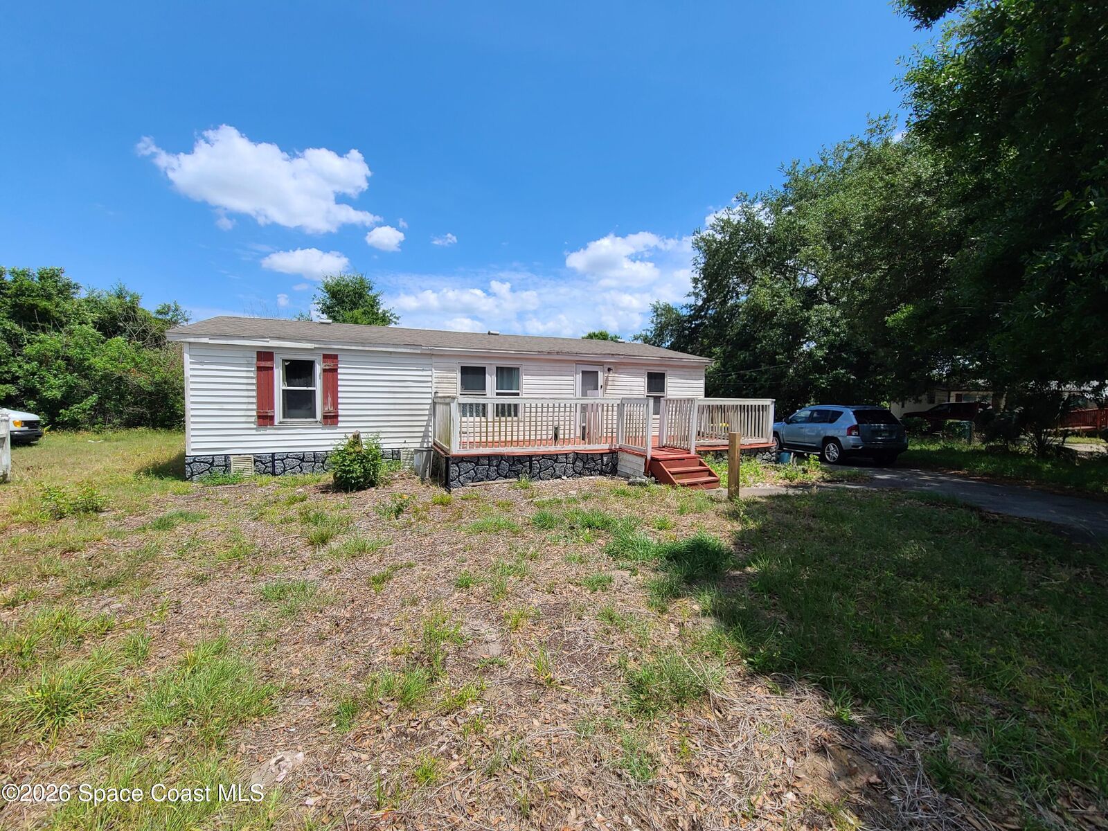 Property Photo:  525 Nicklaus Circle  FL 32927 