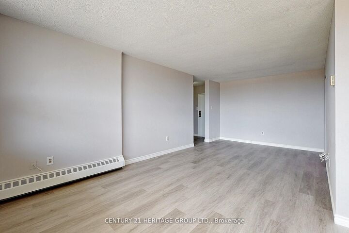 Property Photo: 180 Dudley Avenue 609 ON L3T 4X3