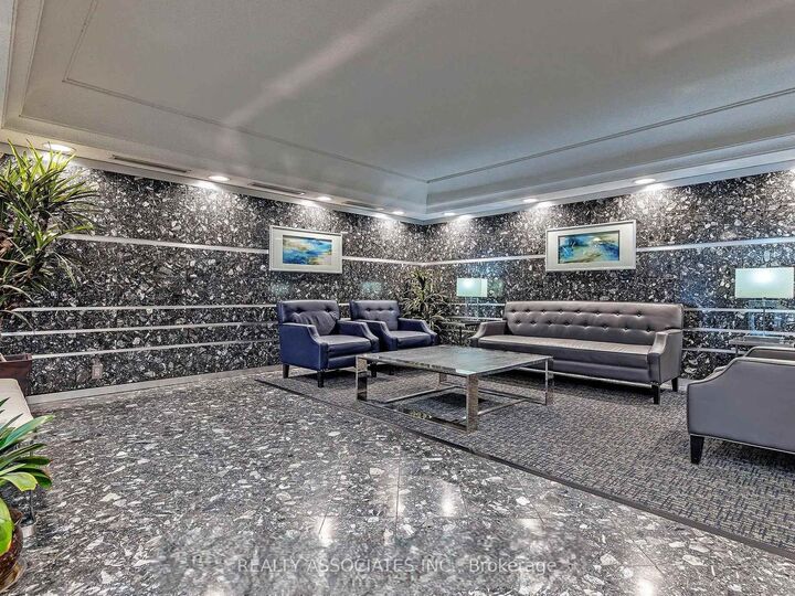 Property Photo: 4727 Sheppard Avenue E 1107 ON M1S 5B3