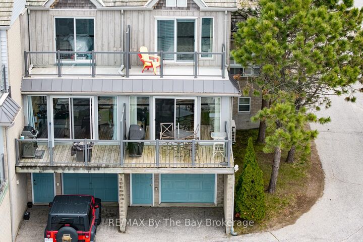 Property Photo: 216 River Road E 1 ON L9Z 2L6