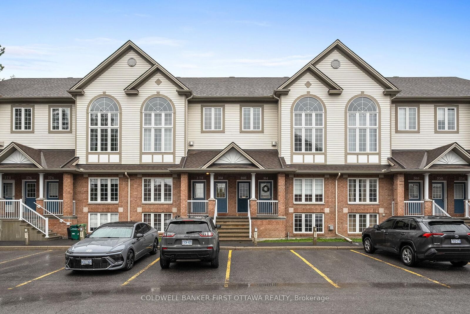 Property Photo:  366 Wiffen Private  ON K2H 1G4 