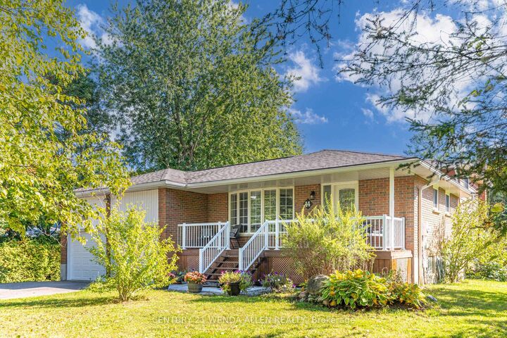 Property Photo: 14 Manvers Drive ON L0B 1K0