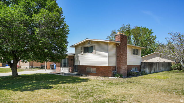 Property Photo:  385 E 1000 N  UT 84057 