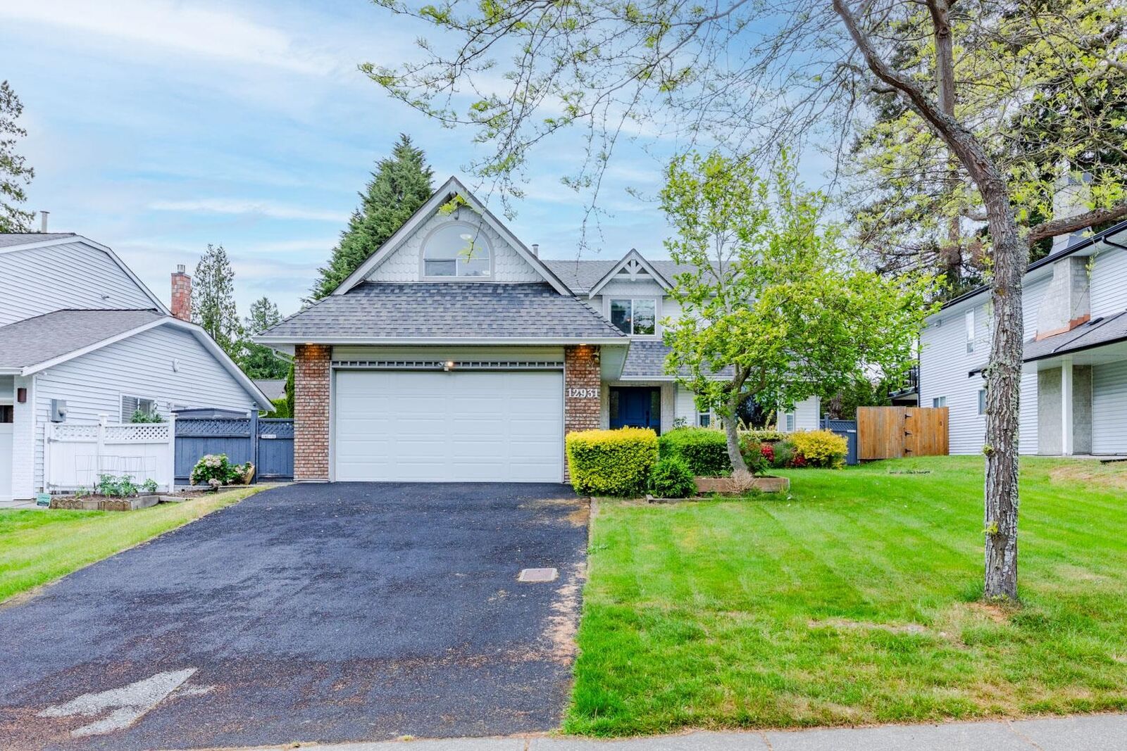 Property Photo:  12931 18 Avenue  BC V4A 7P7 