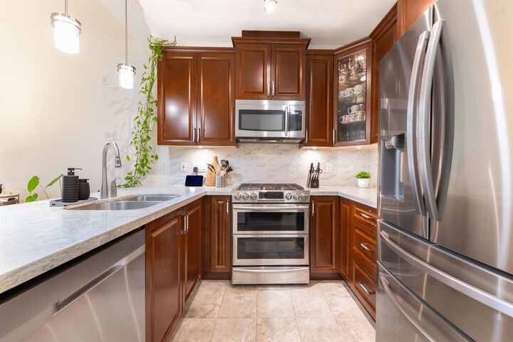 Property Photo:  14588 McDougall Drive 511  BC V4P 0H1 