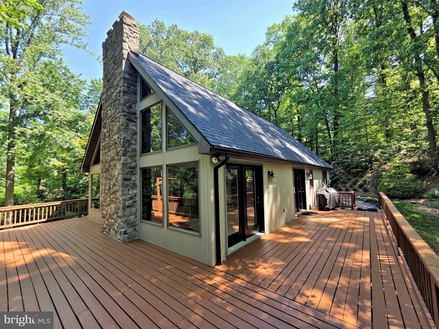Property Photo:  94 N Tanglewood Drive  PA 17566 