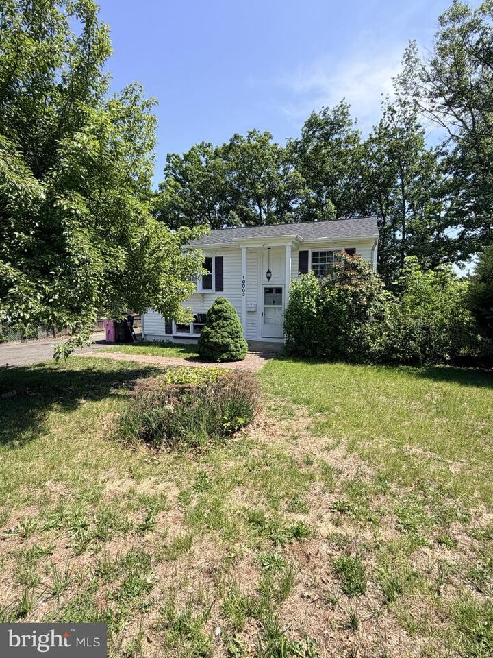 Property Photo:  10003 Lomond  VA 20109 
