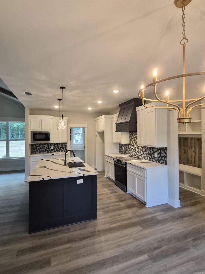 Property Photo:  6708 N. Detonti Road  AR 72011 