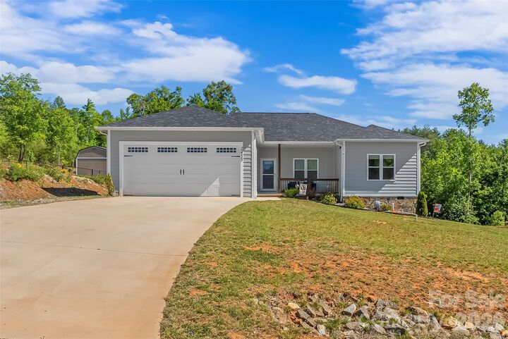 Property Photo:  2455 Saratoga Run  NC 28655 