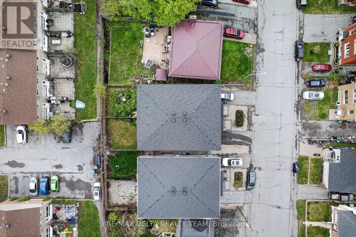 Property Photo:  1400 Mayview Avenue  ON K1Z 8H7 