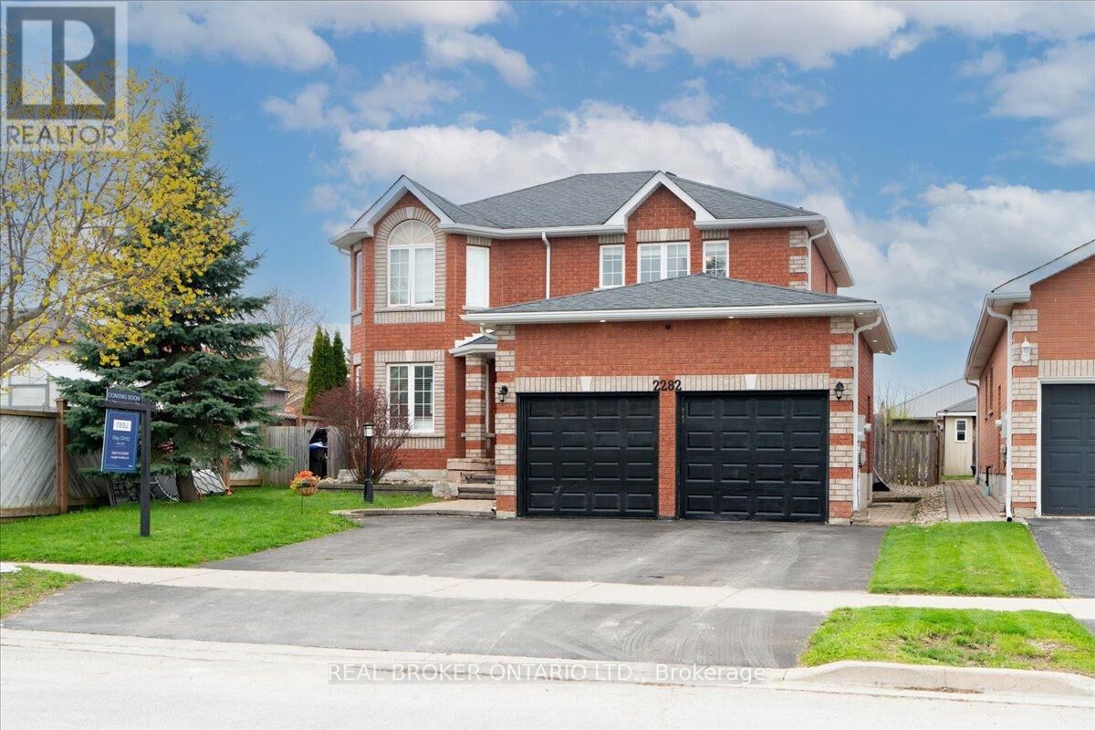 Property Photo:  2282 Jack Crescent  ON L9S 2C8 