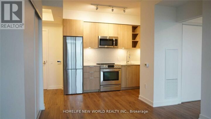 Property Photo: 30 Ordnance Street 1708 ON M6K 1A2