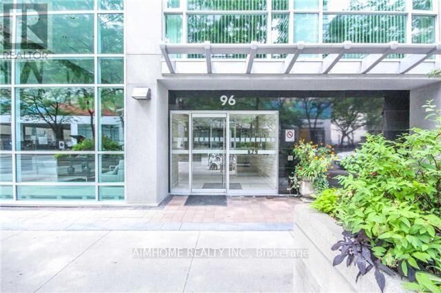 Property Photo: 96 St Patrick Street 1501 ON M5T 1V2