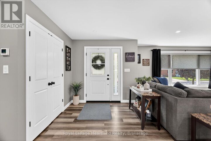 Property Photo:  167 Quebec Street  ON N0K 1N0 