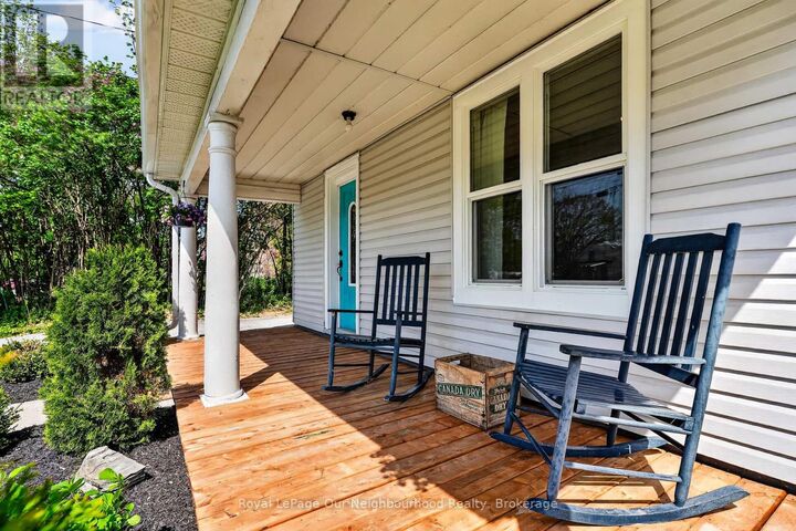 Property Photo:  69 Queen Street  ON K0L 2V0 