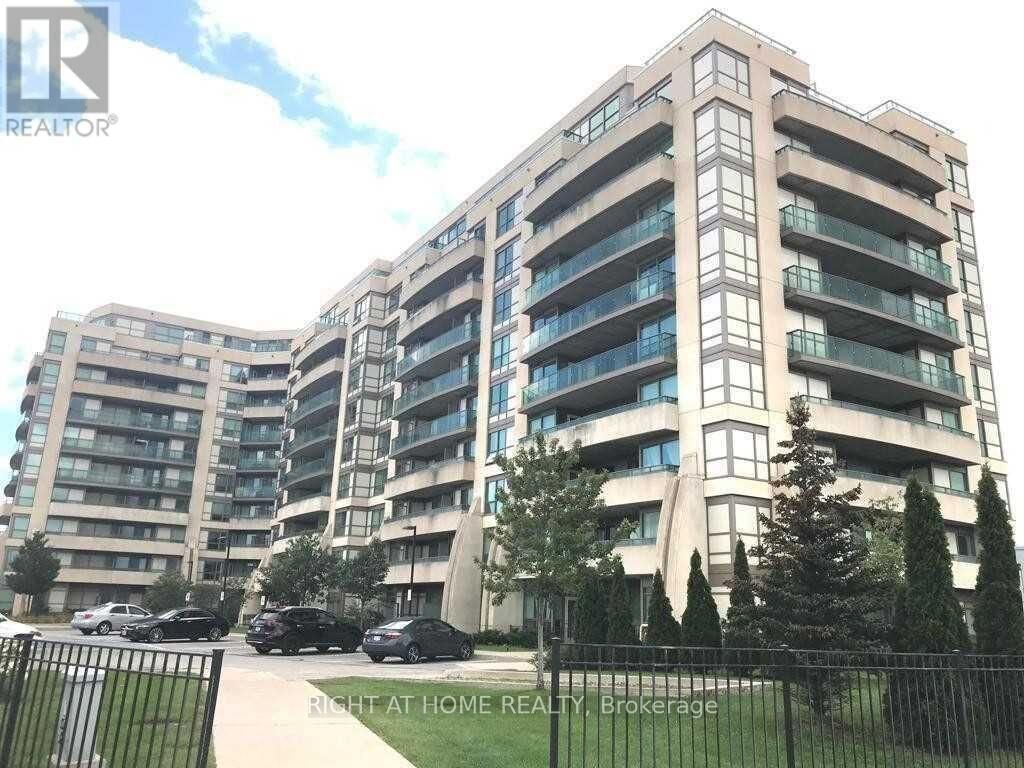 Property Photo: 75 Norman Bethune Avenue 221 ON L4B 0B6
