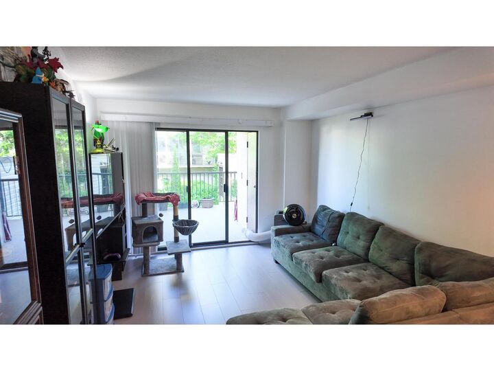Property Photo:  32733 Broadway East Street 106  BC V2T 4M9 