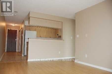 Property Photo:  39 Oneida Crescent 1201  ON L4B 4T9 