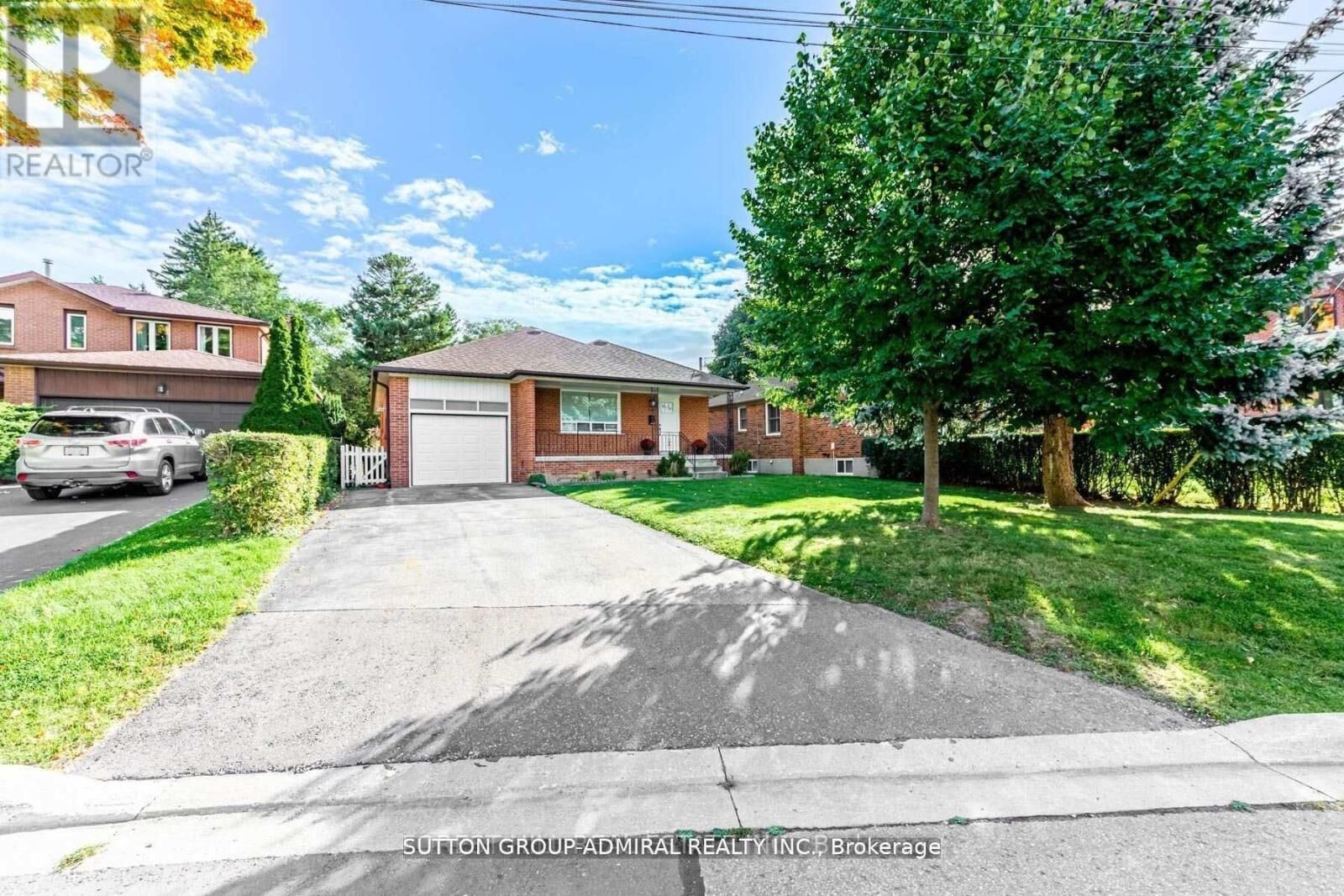 Property Photo:  19 Tobruk Crescent Bsmt  ON M2M 3B3 