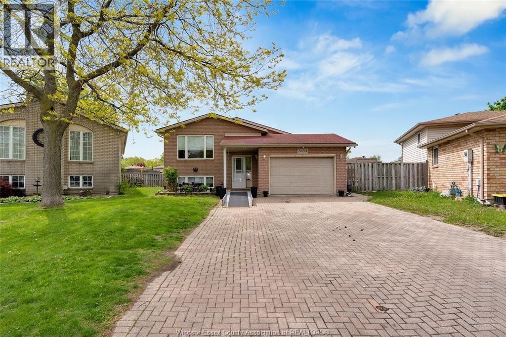 Property Photo:  3850 Acorn  ON N8W 5R5 