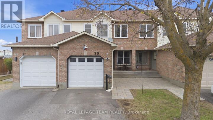 Property Photo:  29 Grenadier Way  ON K2J 4L3 
