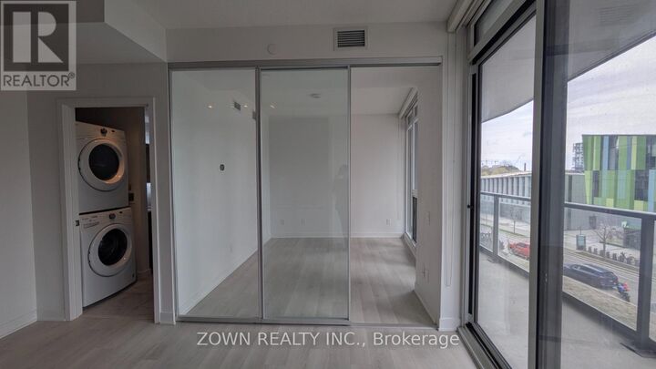Property Photo:  90 Queens Wharf Road 302  ON M5V 0J4 