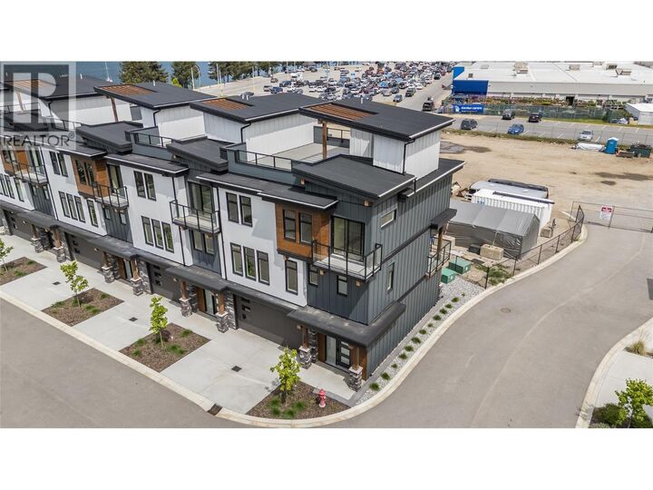 Property Photo: 910 Lakeside Drive 208 BC V1L 6G3
