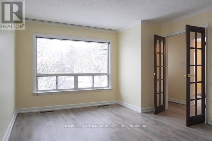 Property Photo:  48 Greylawn Crescent  ON M1R 2V6 