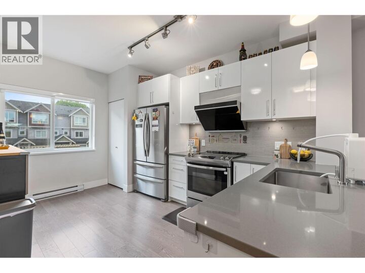 Property Photo: 2260 Gilley Road 27 BC V6V 1E4