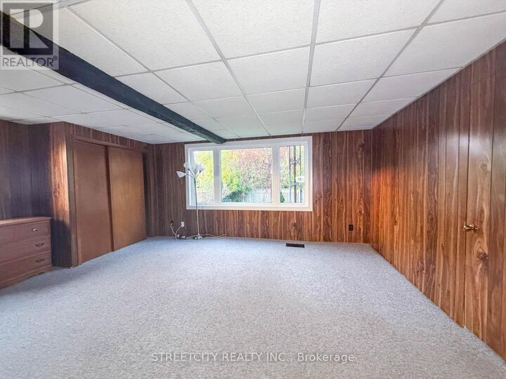 Property Photo:  305 St Clair Street  ON N7L 7R1 