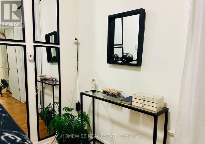 Property Photo:  1 Triller Avenue 209  ON M6K 3B7 