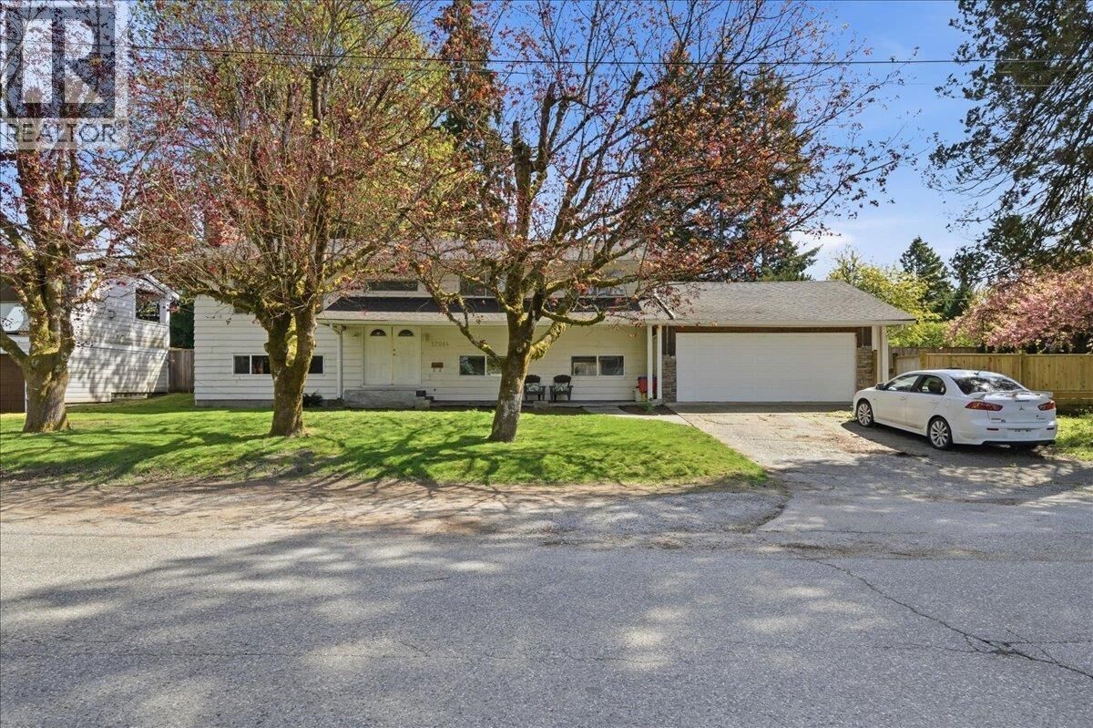 Property Photo:  12014 208 Street  BC V2X 4W8 