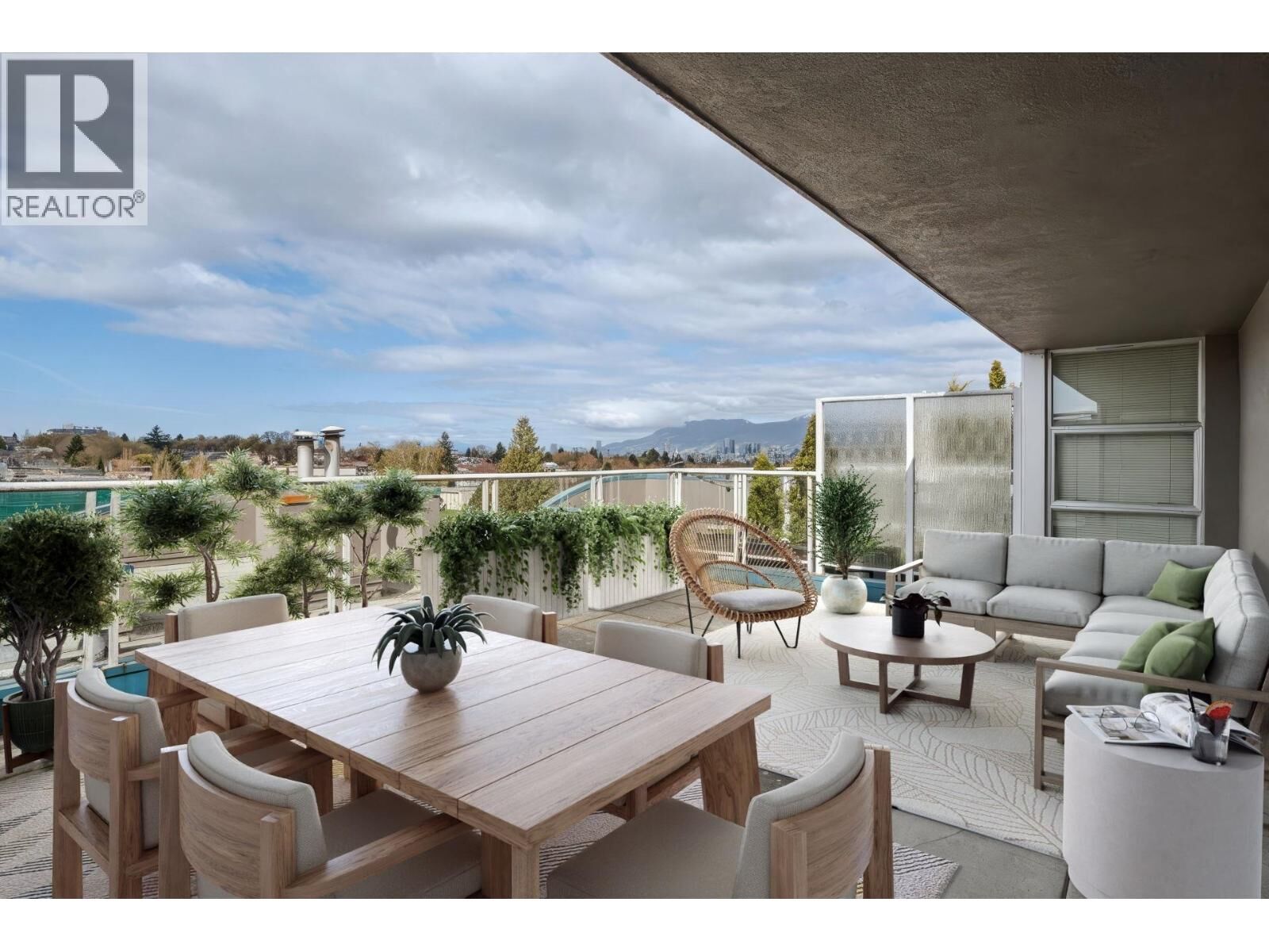 Property Photo:  4113 Fraser Street Ph3  BC V5V 4E9 