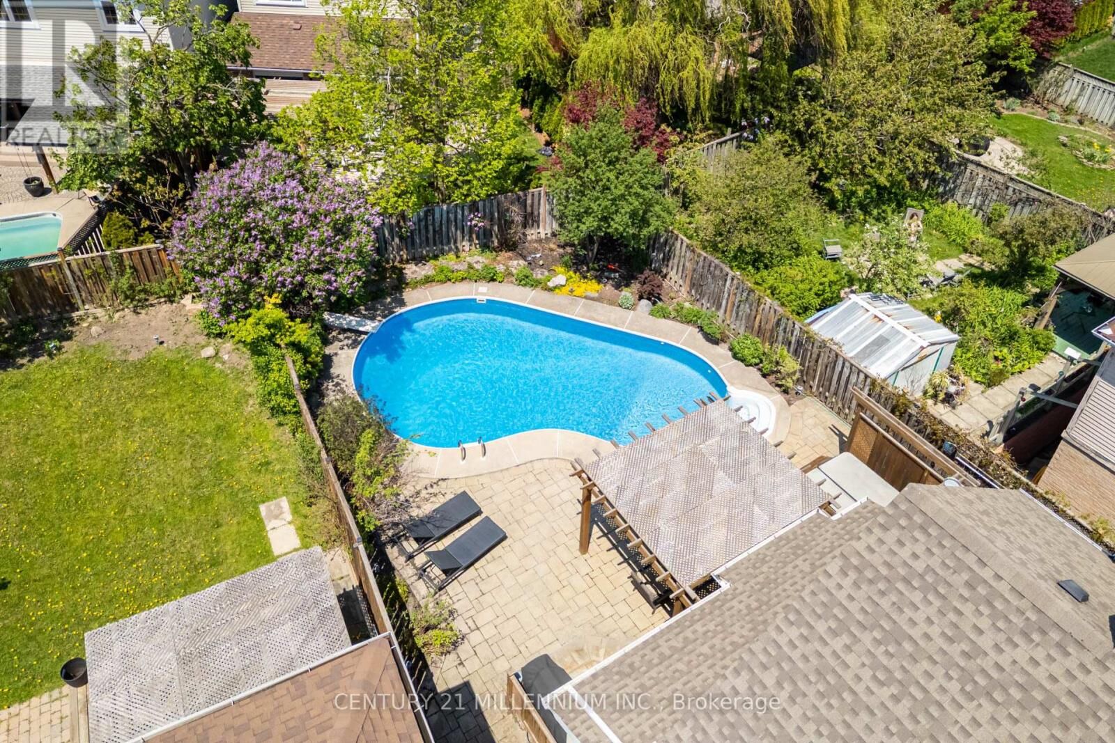 Property Photo: 7220 Danton Promenade ON L5N 5C5