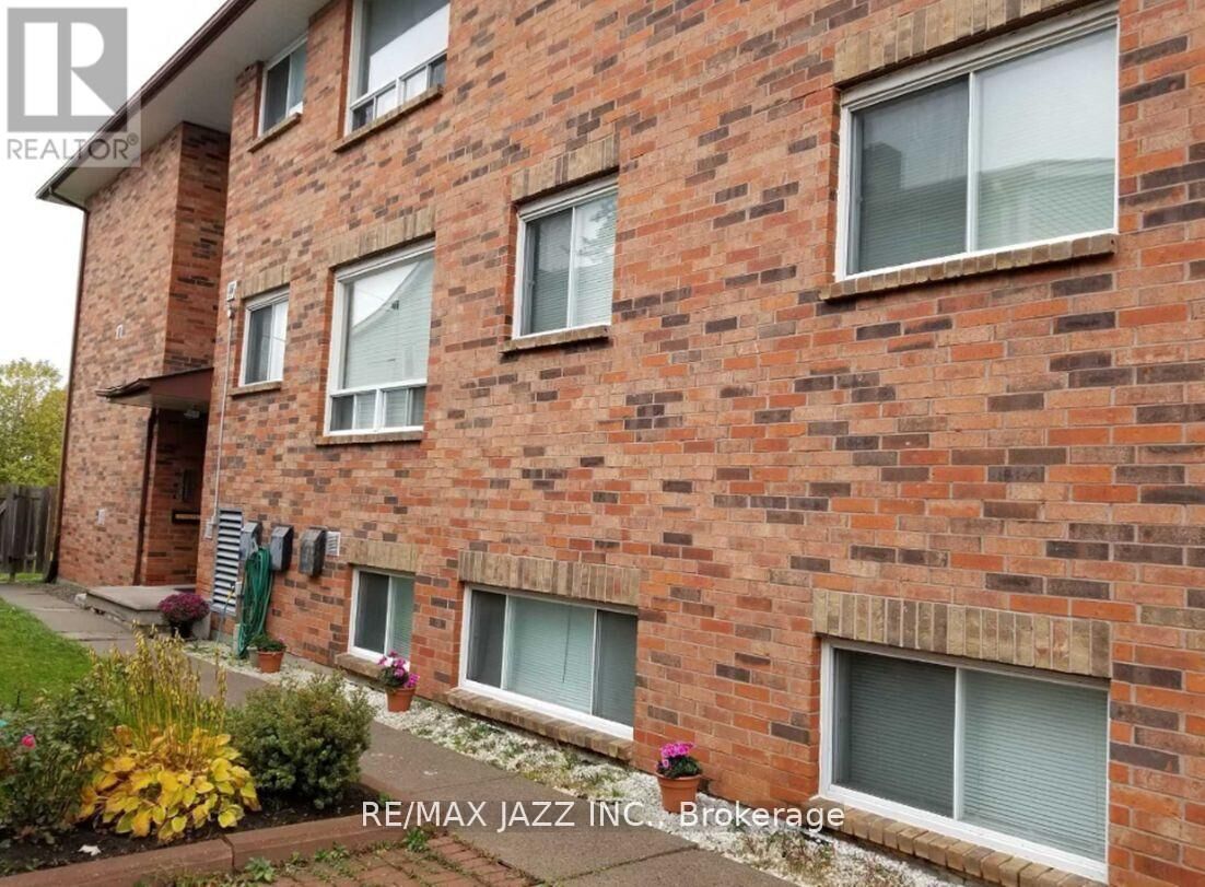 Property Photo: 455 Trick Avenue 101 ON L1G 7T7