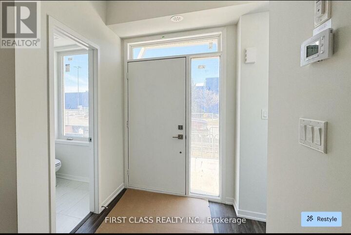 Property Photo:  19 Mable Smith Way  ON L4K 0N6 