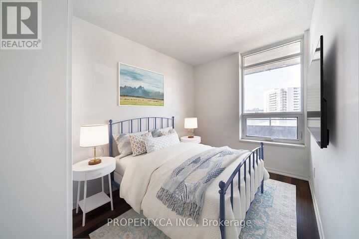 Property Photo: 38 Joe Shuster Way 1320 ON M6K 0A5