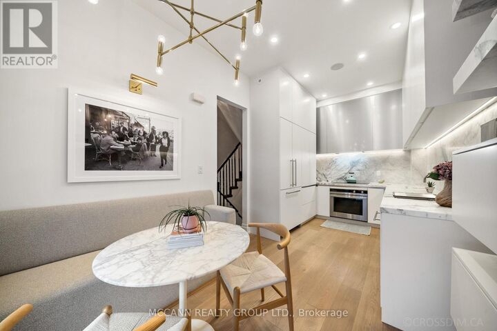 Property Photo:  45 York Mills Road 119  ON M2P 1B6 