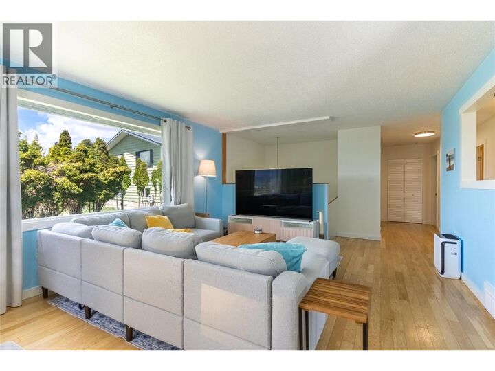 Property Photo:  9 Jasper Drive  BC V0K 1W0 
