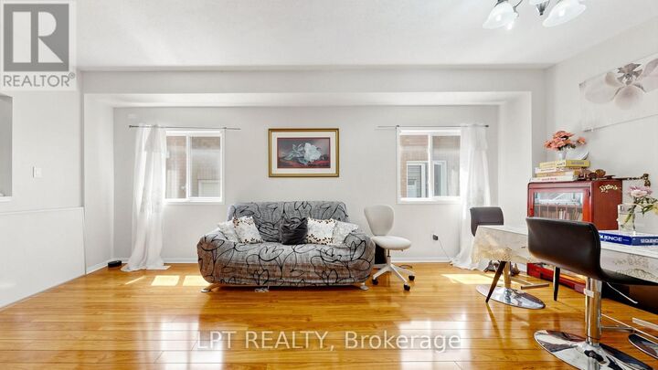 Property Photo: 30 Ranchero Drive ON L7A 3C6