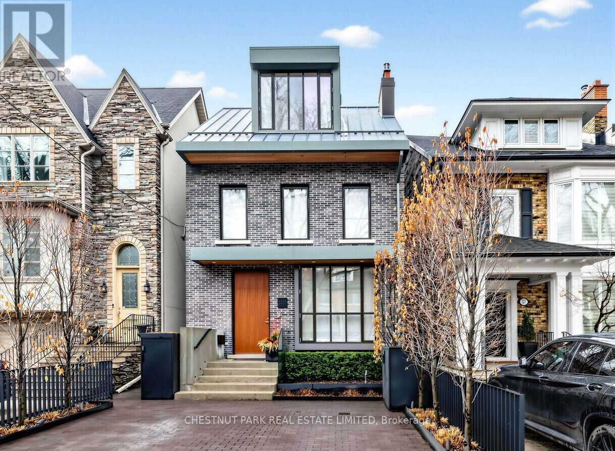 Property Photo:  55 Farnham Avenue  ON M4V 1H6 