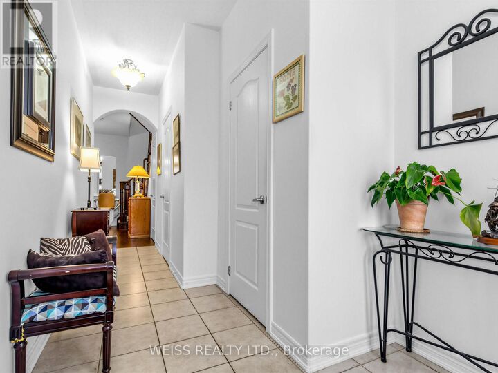 Property Photo:  446 Lady Nadia Drive  ON L6A 4G3 