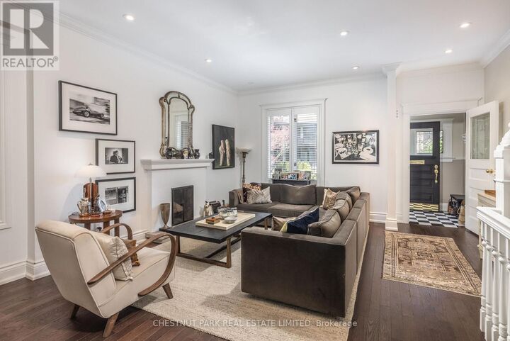 Property Photo:  41 Chicora Avenue  ON M5R 1T7 