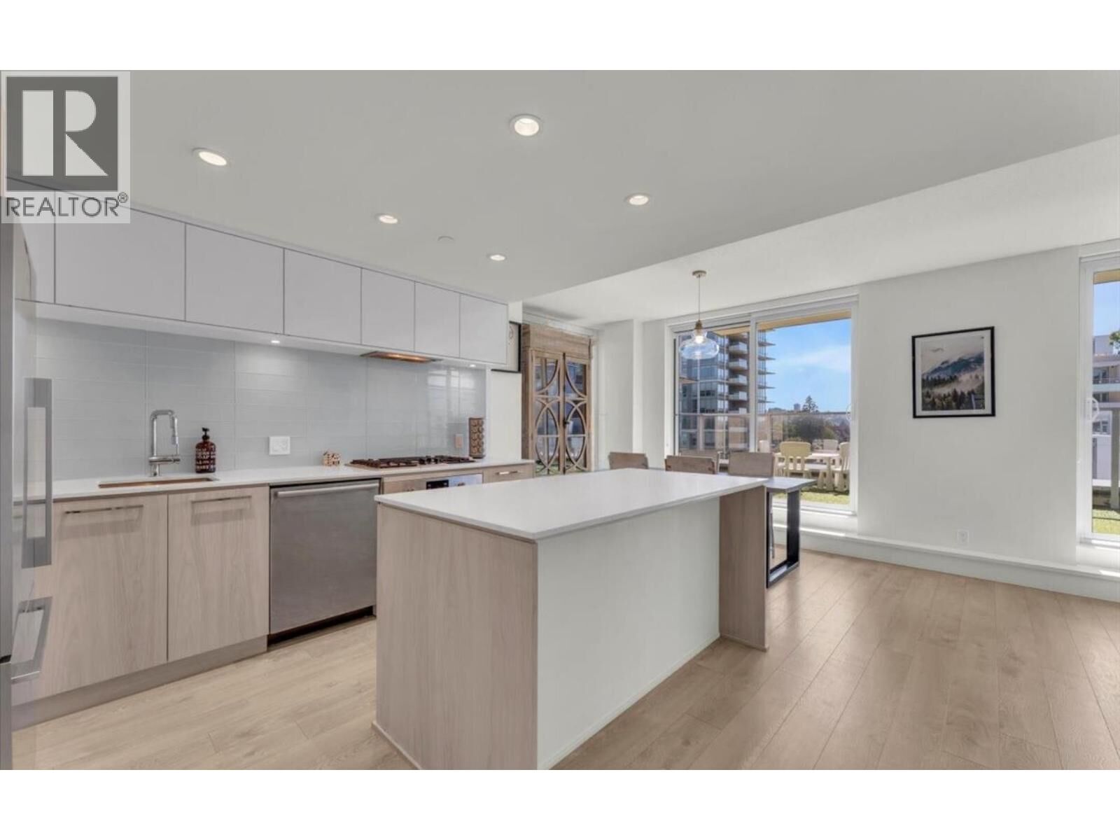 Property Photo: 680 Seylynn Crescent 405 BC V7J 0B5