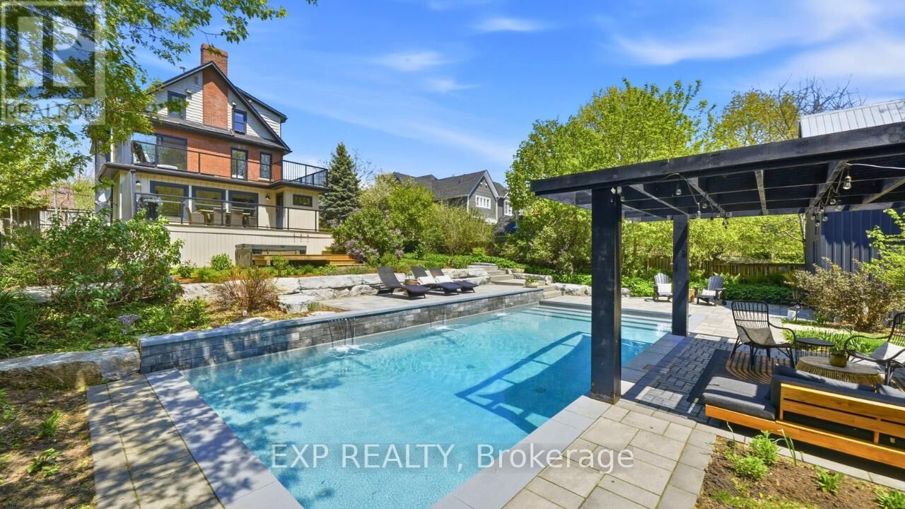 Property Photo: 16 Barker Street ON K0K 2T0