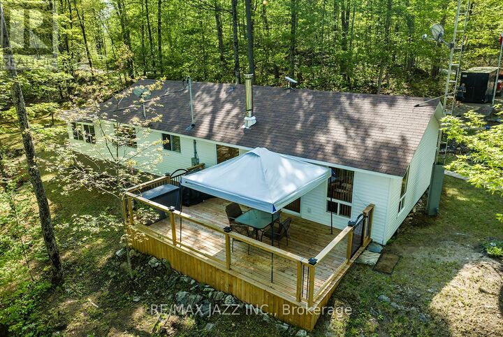 Property Photo:  311 Fire Rte 59 Route  ON K0L 1Z0 