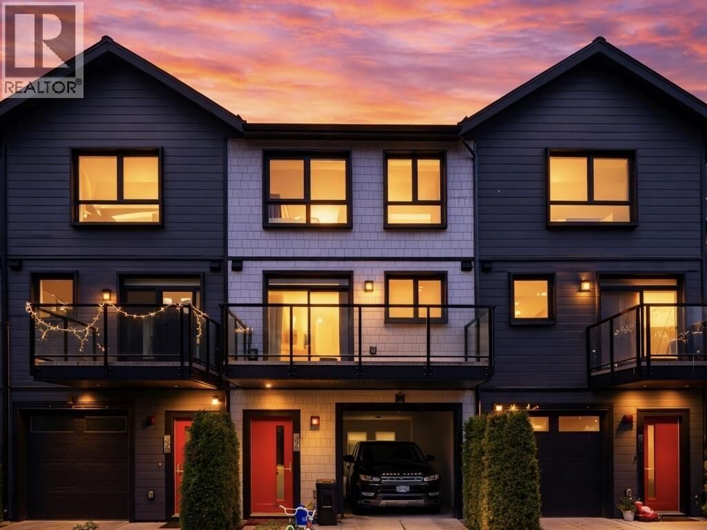 Property Photo:  4738 Hemlock Way 151  BC V4M 0E3 